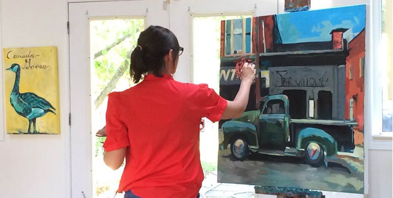 Gallery Turner Park: Dana Cowie photo of female doing an oil paintin