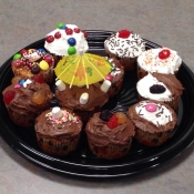 plate of cupcakes