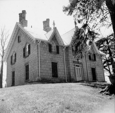 Woodend Mansion, Ancaster, Ontario Woodend Mansion, Ancaster