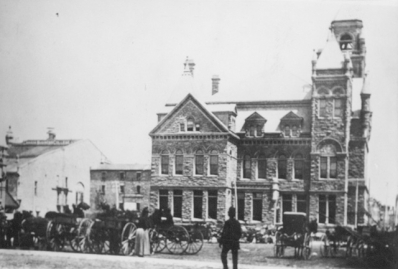 The back of City Hall (1890-1960)