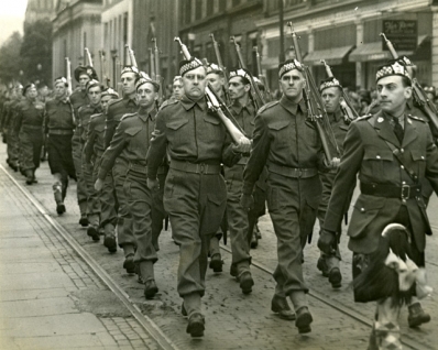 Reserve Army recruiting campaign, May 1942 Reserve Army recruiting campaign, May 1942